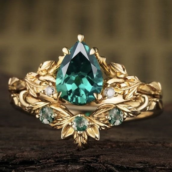 Vintage blue floral crystal ring